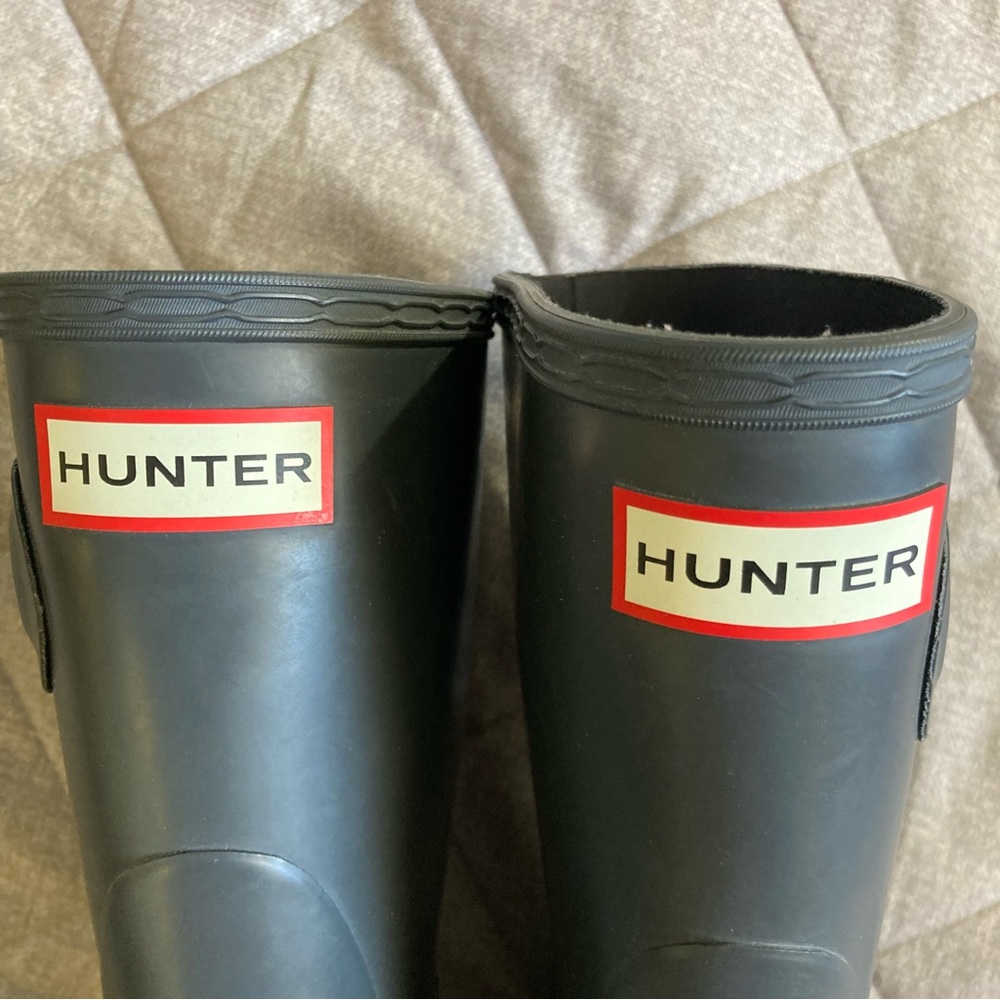 Hunter Black Mid-Calf Rain Boots - Picture 6 of 10